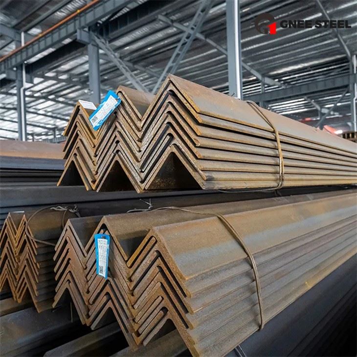 EN S275JR Barre d'angle en acier doux